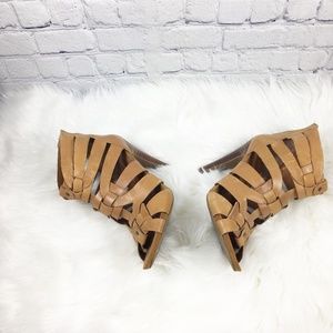 New Nine West Aspireo Gladiator  Leather Heels